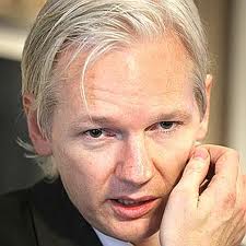 Julian Assange ɣ