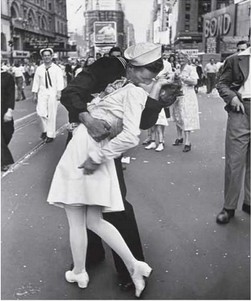 V-J Day, Times Square, 1945, a.k.a. The KissAlfred Eisenstaedt, 1945