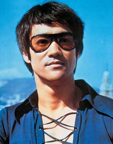 С Bruce Lee